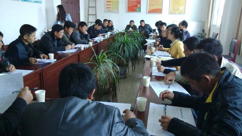 中心组织开展G236芜湖至汕尾公路鄱阳县城至余干乌泥段改建工程社会稳定风险调研工作