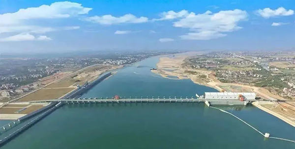 爱游戏(ayx)中国官方网站助力赣江新干枢纽-南昌Ⅱ级航道工程建设