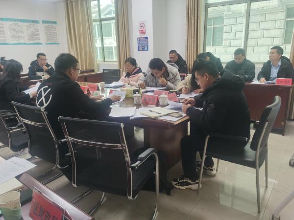 爱游戏(ayx)中国官方网站赴南康区开展“十五五”规划编制调研